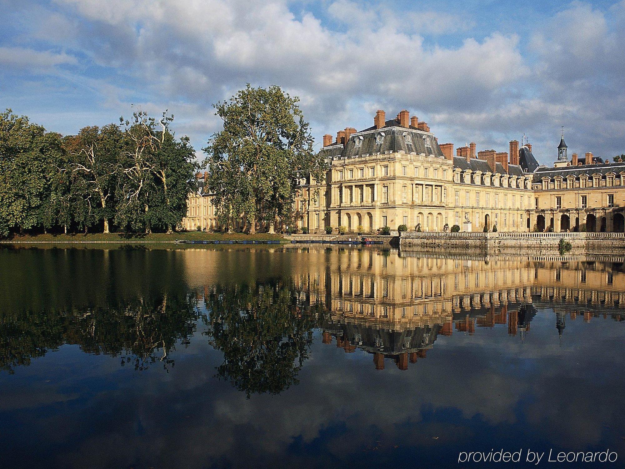 ibis Château de Fontainebleau Exterior foto