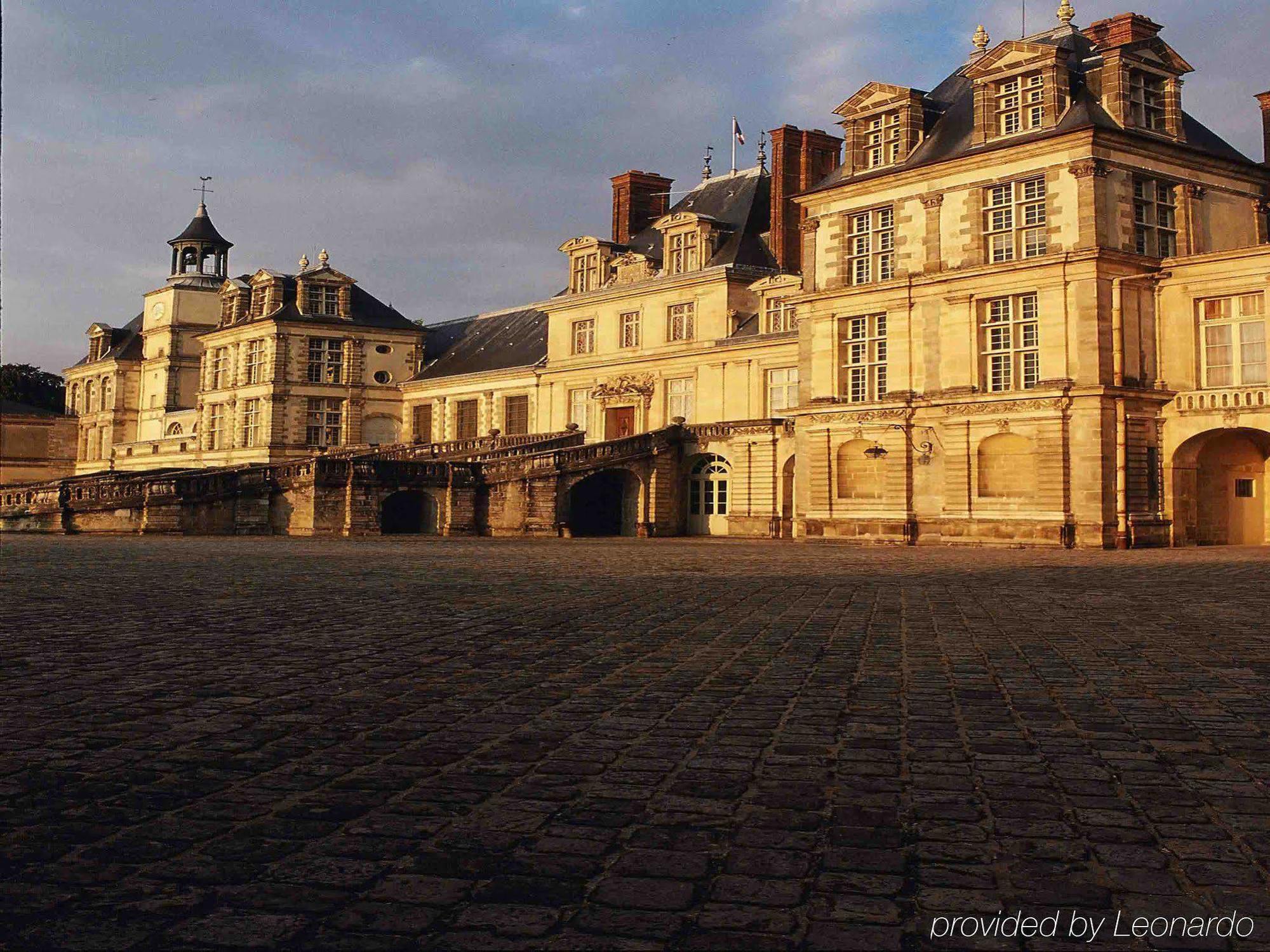 ibis Château de Fontainebleau Exterior foto